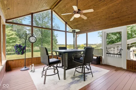 4462 S 600 Road W New Palestine IN 46163