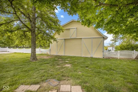 4462 S 600 Road W New Palestine IN 46163
