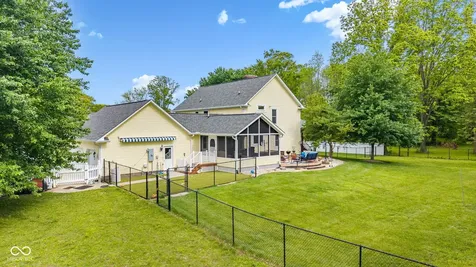 4462 S 600 Road W New Palestine IN 46163