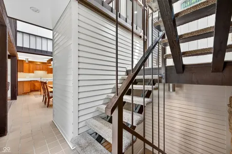 3216 Sherwood Place Columbus IN 47203