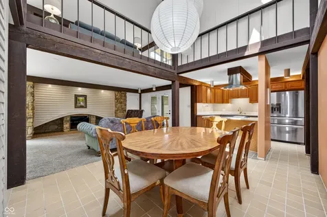 3216 Sherwood Place Columbus IN 47203