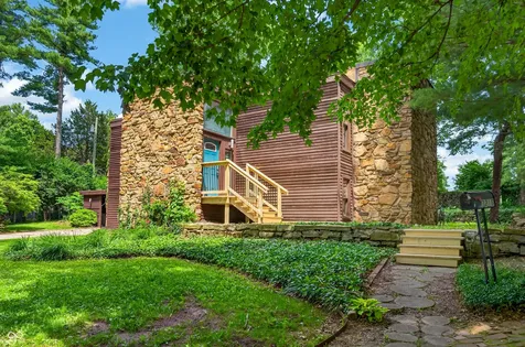 3216 Sherwood Place Columbus IN 47203