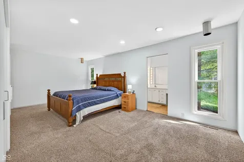 3216 Sherwood Place Columbus IN 47203