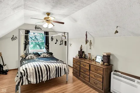 482 Spring Drive Greenwood IN 46143
