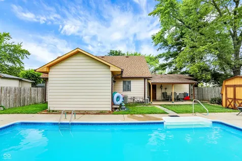 482 Spring Drive Greenwood IN 46143