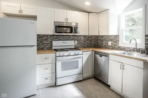 5108 Sunny Meade Lane Indianapolis IN 46208