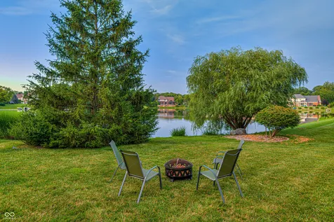 5506 Salem Drive S Carmel IN 46033
