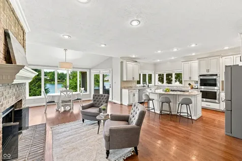 5506 Salem Drive S Carmel IN 46033