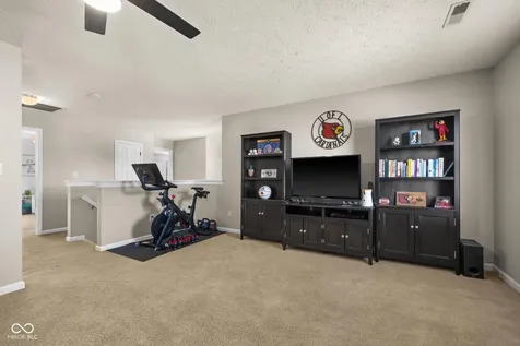 14934 Alysheba Drive Noblesville IN 46060