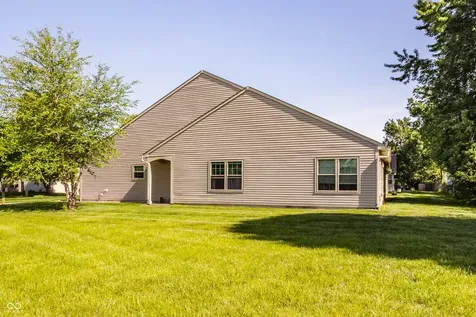 1203 Brittany Circle Brownsburg IN 46112