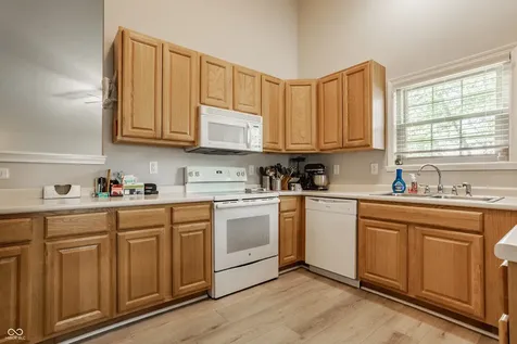 1203 Brittany Circle Brownsburg IN 46112