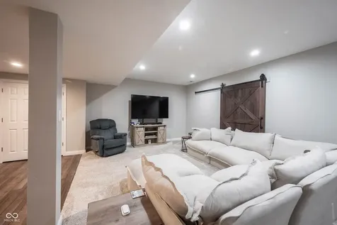 9695 Coyote Court Noblesville IN 46060
