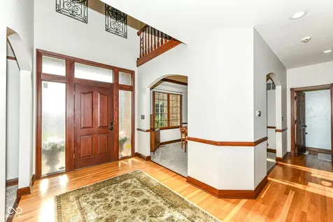 1981 Water Oak Way Avon IN 46123