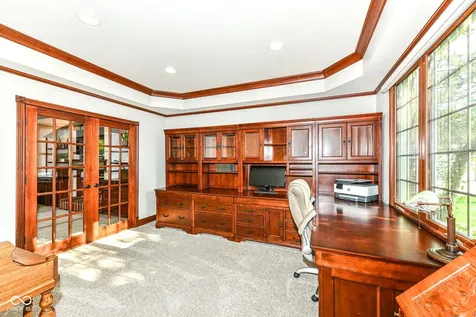 1981 Water Oak Way Avon IN 46123