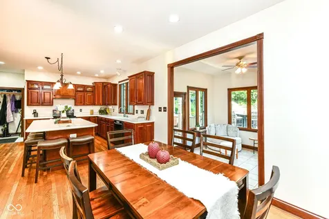 1981 Water Oak Way Avon IN 46123