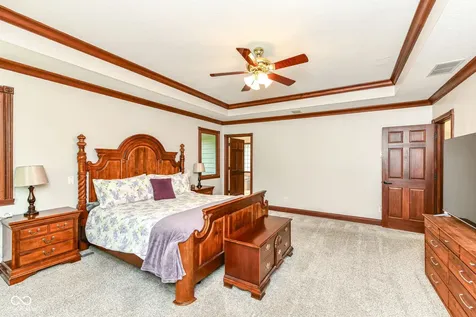 1981 Water Oak Way Avon IN 46123