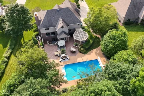 1981 Water Oak Way Avon IN 46123