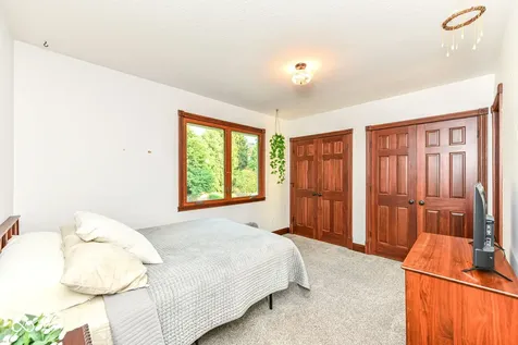 1981 Water Oak Way Avon IN 46123