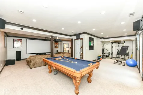 1981 Water Oak Way Avon IN 46123