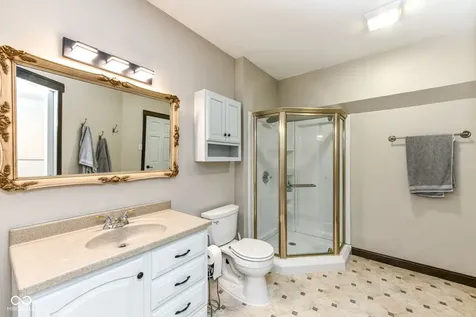 1981 Water Oak Way Avon IN 46123