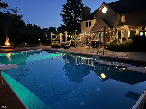 1981 Water Oak Way Avon IN 46123