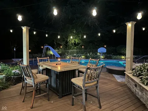 1981 Water Oak Way Avon IN 46123