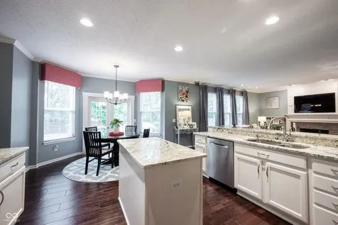 11807 Wedgeport Lane Fishers IN 46037