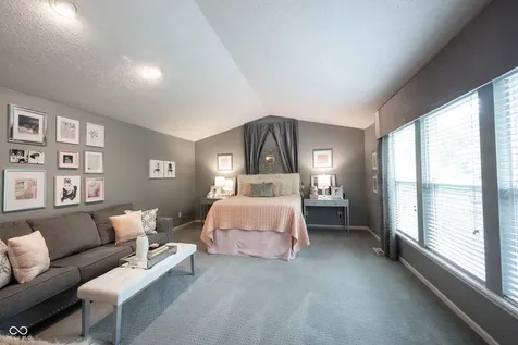 11807 Wedgeport Lane Fishers IN 46037
