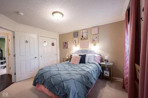 11807 Wedgeport Lane Fishers IN 46037