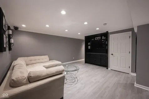 11807 Wedgeport Lane Fishers IN 46037
