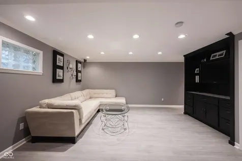 11807 Wedgeport Lane Fishers IN 46037