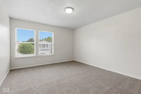 2433 Black Antler Court Indianapolis IN 46217