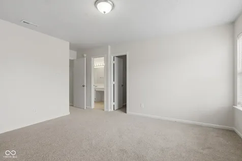 2433 Black Antler Court Indianapolis IN 46217