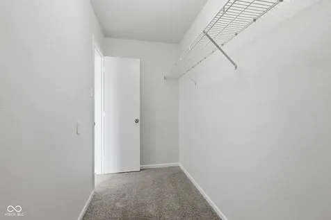 2433 Black Antler Court Indianapolis IN 46217