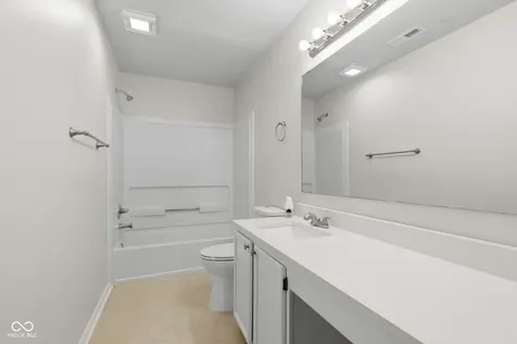 2433 Black Antler Court Indianapolis IN 46217