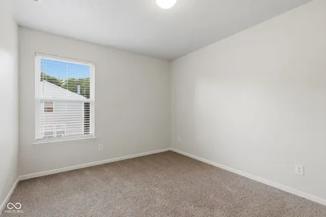2433 Black Antler Court Indianapolis IN 46217