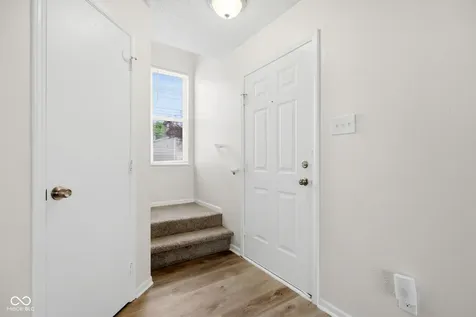 2433 Black Antler Court Indianapolis IN 46217