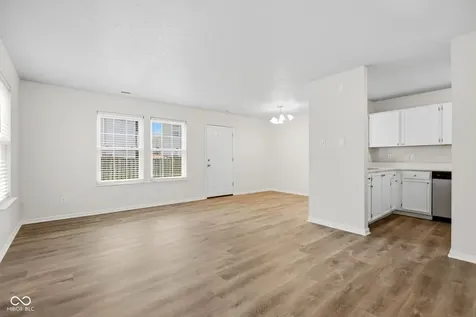 2433 Black Antler Court Indianapolis IN 46217