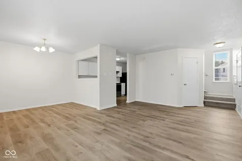 2433 Black Antler Court Indianapolis IN 46217