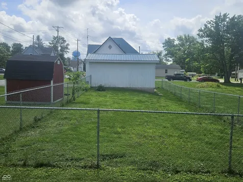 104 W Poplar Street North Vernon IN 47265