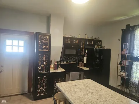 104 W Poplar Street North Vernon IN 47265