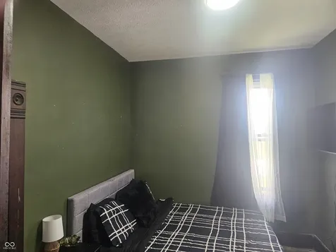 104 W Poplar Street North Vernon IN 47265