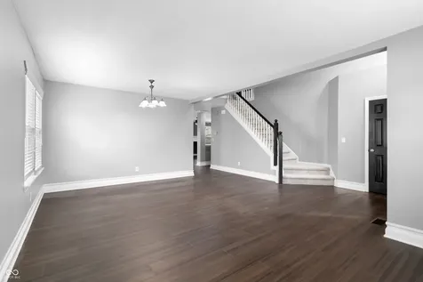 6529 Sussex Drive Zionsville IN 46077
