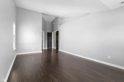 6529 Sussex Drive Zionsville IN 46077