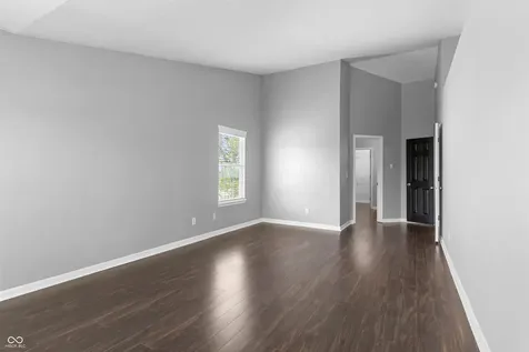 6529 Sussex Drive Zionsville IN 46077