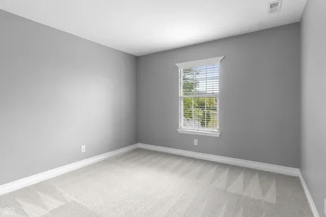 6529 Sussex Drive Zionsville IN 46077