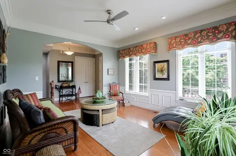 201 Manchester Drive Zionsville IN 46077