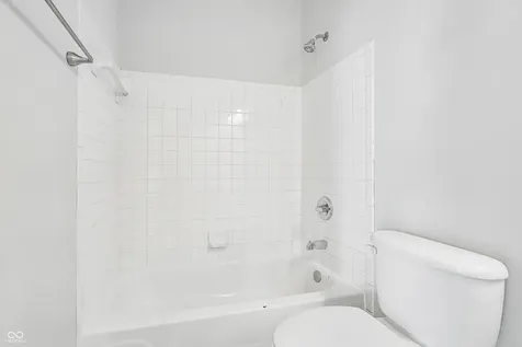 2082 Lawrin Court Indianapolis IN 46234