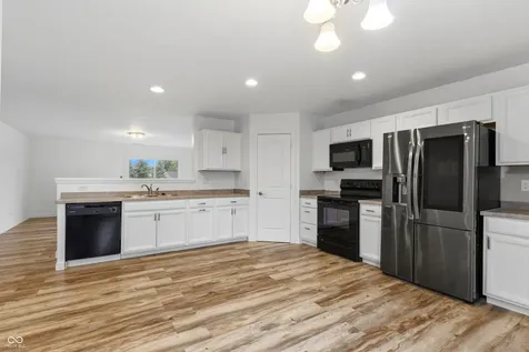 8717 Fielding Lane Indianapolis IN 46239