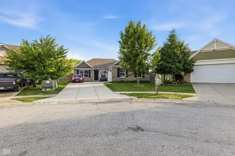 8717 Fielding Lane Indianapolis IN 46239
